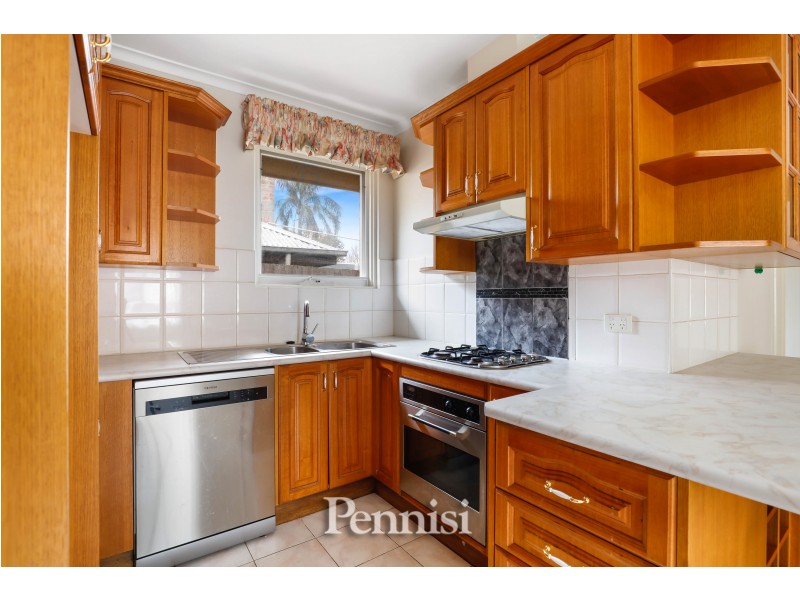 16 Vanberg Road, Essendon VIC 3040