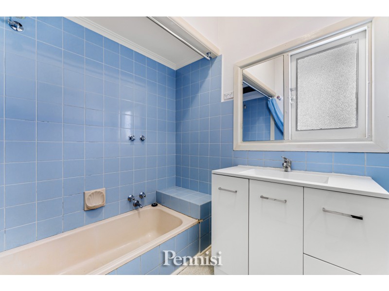 27 Orange Grove, Essendon North VIC 3041