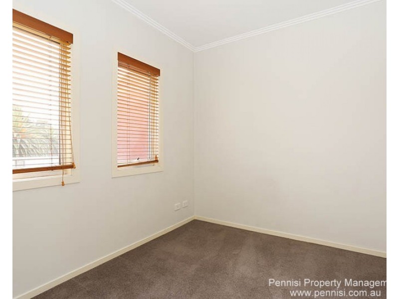 37/2 Newmarket Way, Flemington VIC 3031