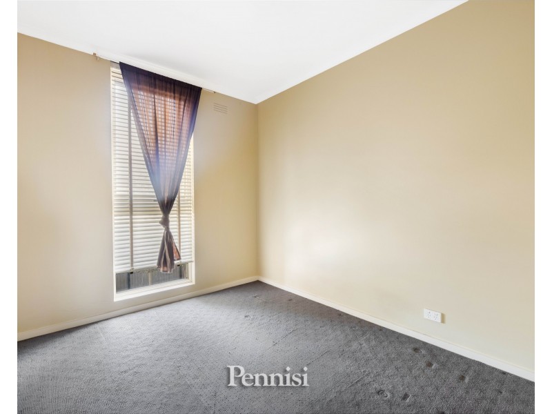 4/10 Tweedside Street, Essendon VIC 3040