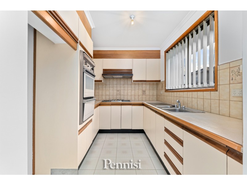 2/9 Graves Street, Essendon VIC 3040