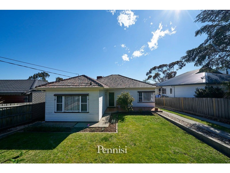 9 Hamilton Street, Niddrie VIC 3042