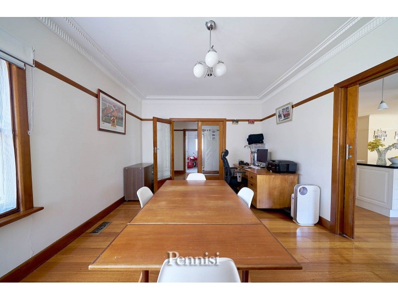 9 Hamilton Street, Niddrie VIC 3042