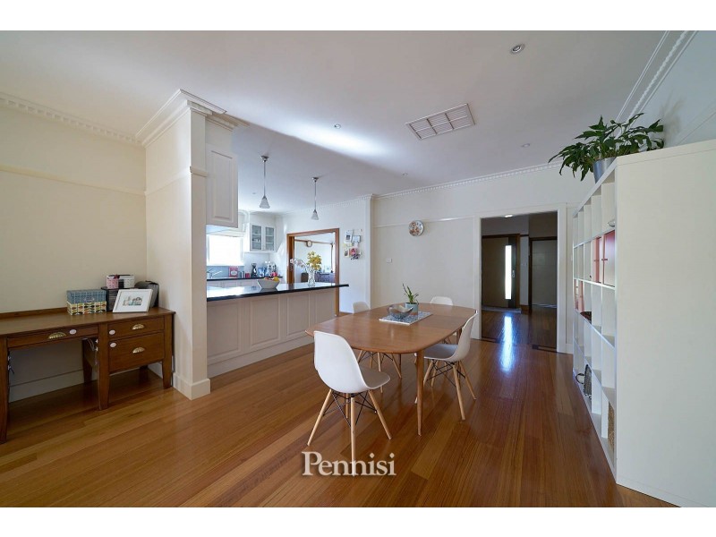 9 Hamilton Street, Niddrie VIC 3042