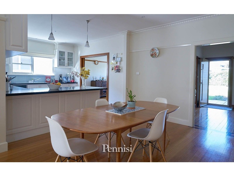 9 Hamilton Street, Niddrie VIC 3042