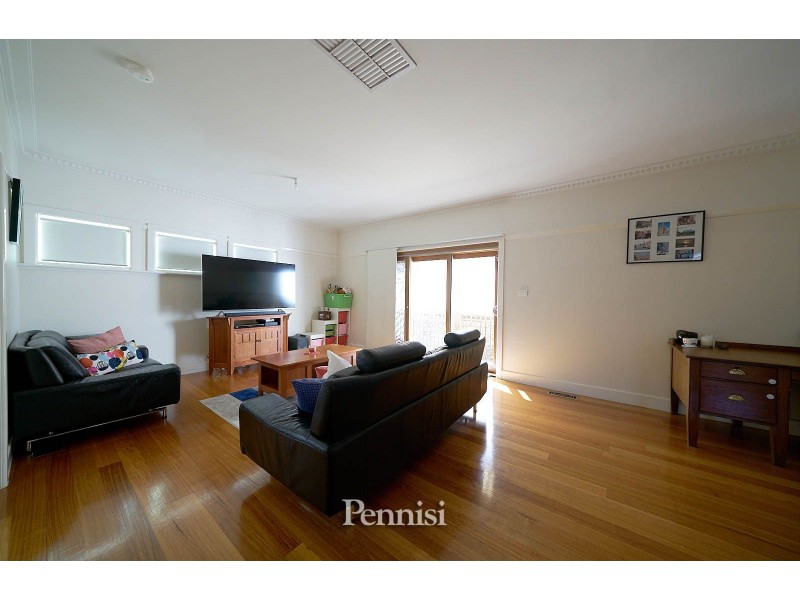 9 Hamilton Street, Niddrie VIC 3042