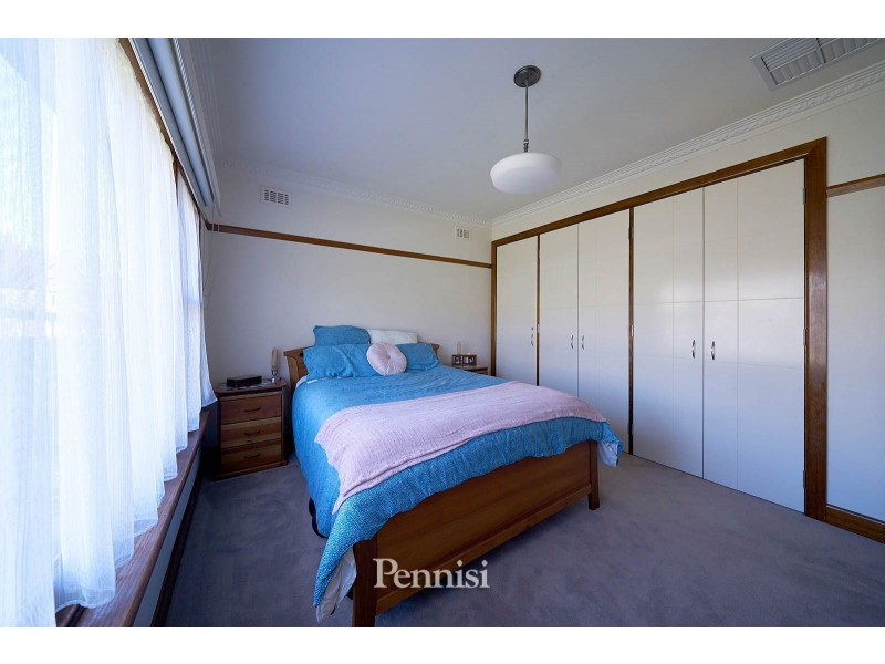 9 Hamilton Street, Niddrie VIC 3042