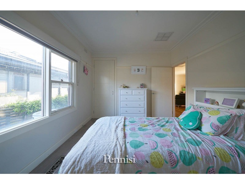 9 Hamilton Street, Niddrie VIC 3042