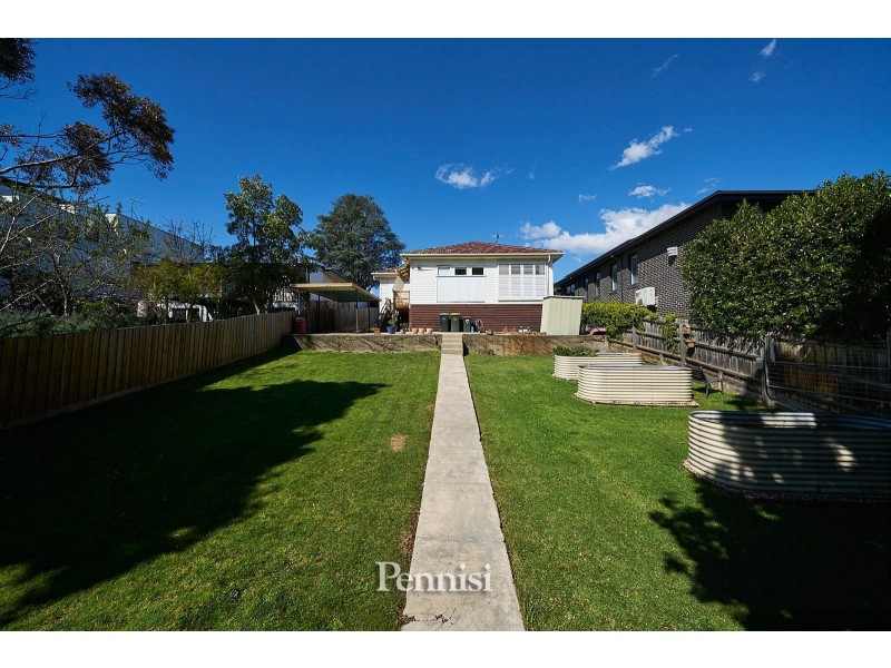 9 Hamilton Street, Niddrie VIC 3042