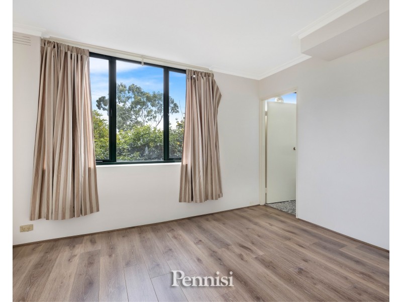 2/106 Ascot Vale Road, Flemington VIC 3031