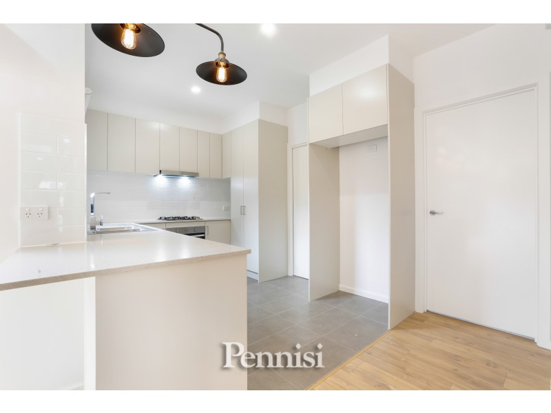 2B Renown Street, Essendon North VIC 3041