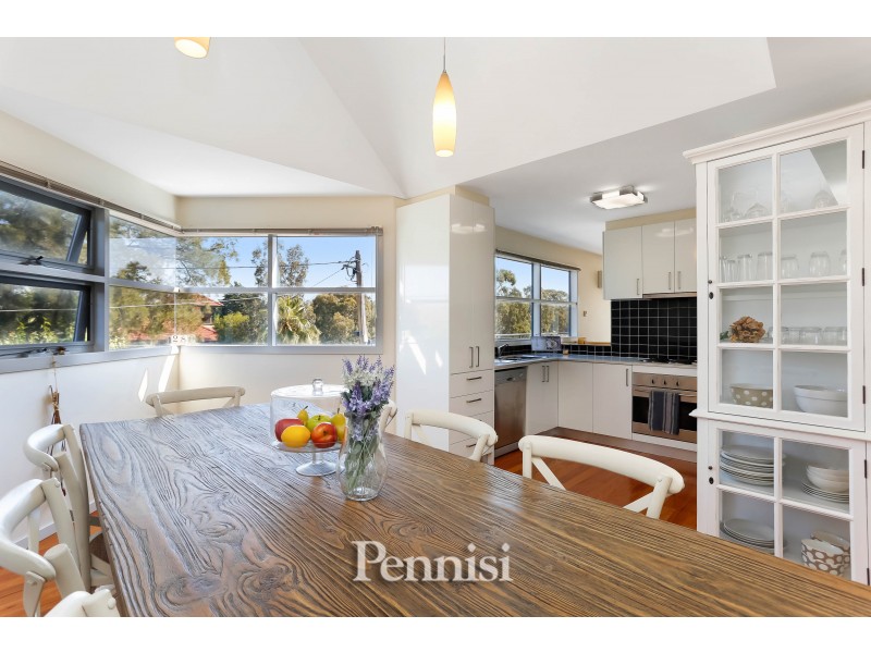 1/4 Herbert Street, Pascoe Vale VIC 3044