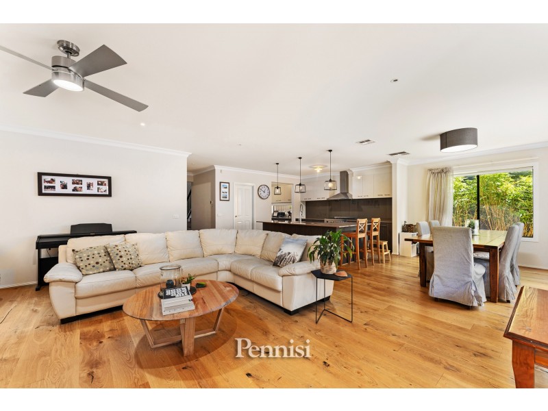 15 Enclave Avenue, Ascot Vale VIC 3032