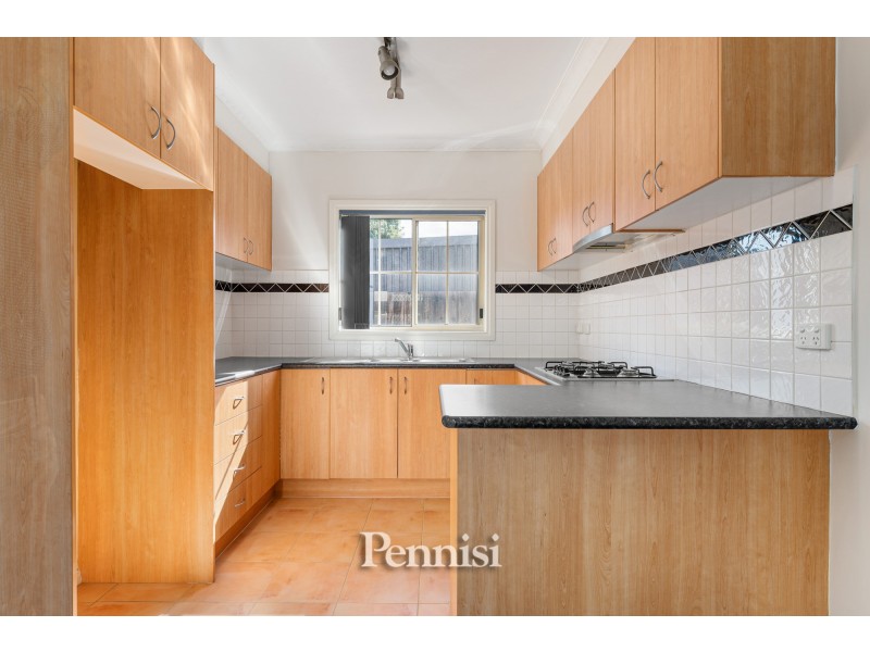 2/21 Lytton Street, Glenroy VIC 3046