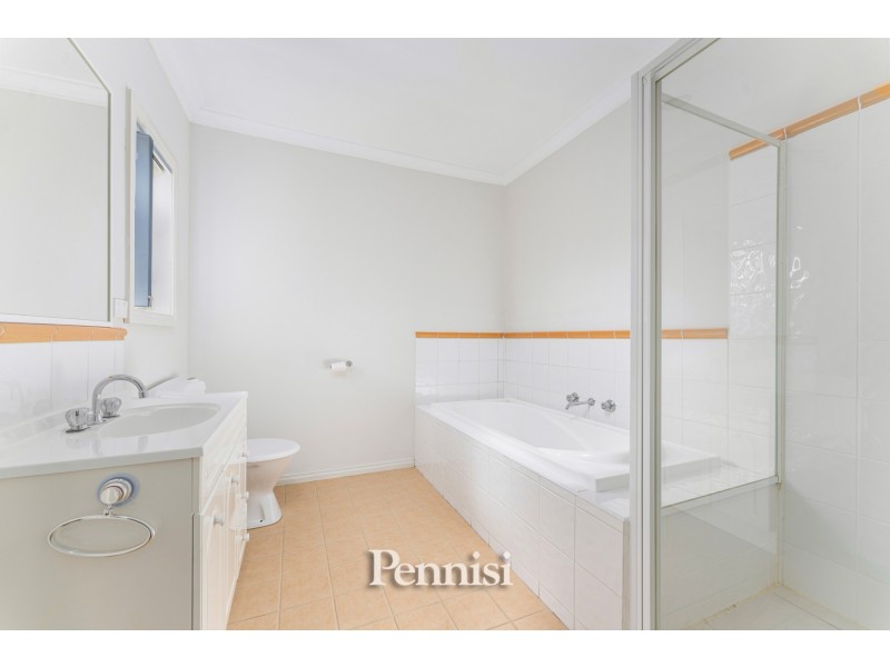 2/21 Lytton Street, Glenroy VIC 3046