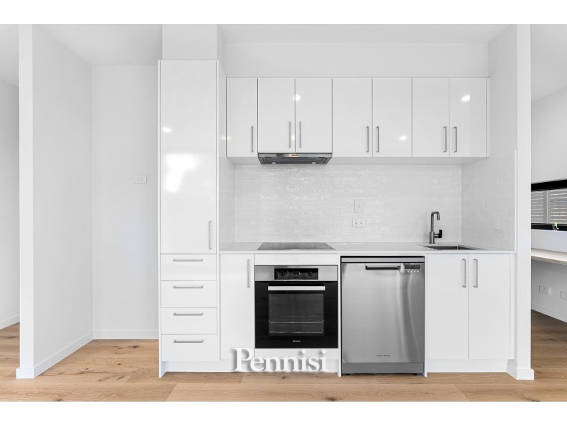 10/146 Cooper Street, Essendon VIC 3040