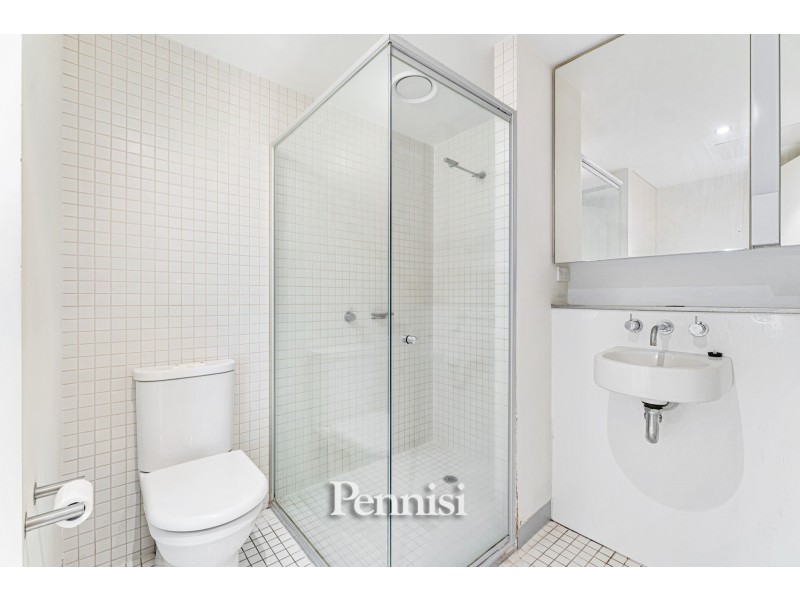 114/1 Dank Street West, Port Melbourne VIC 3207