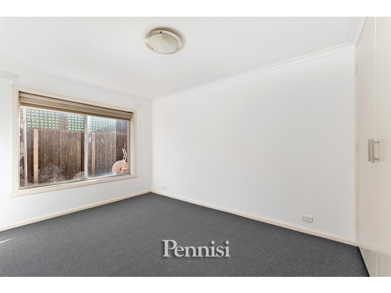 2/4 Donne Street, Coburg VIC 3058