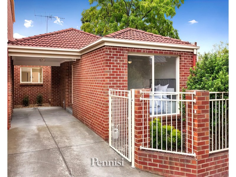 1/11 Willow Street, Essendon VIC 3040