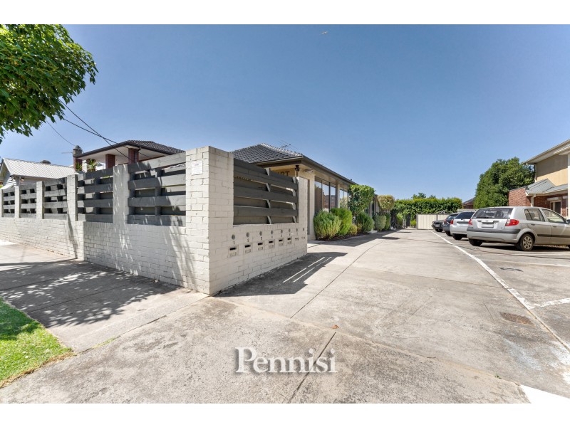 2/17 Middle Street, Ascot Vale VIC 3032
