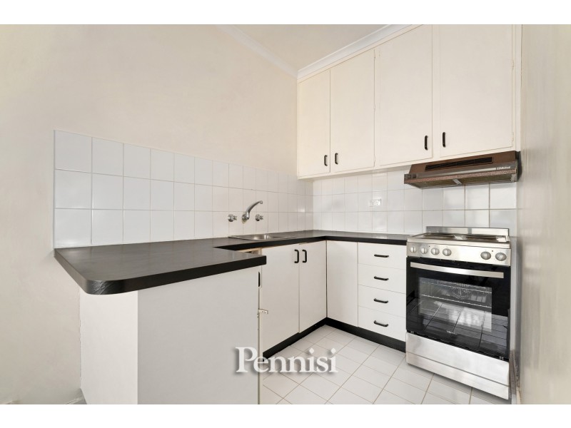 2/17 Middle Street, Ascot Vale VIC 3032