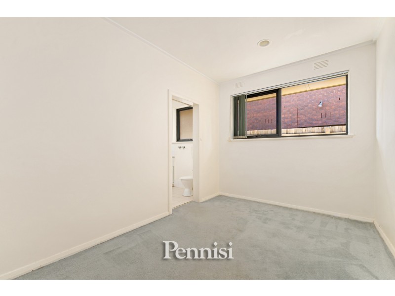 2/17 Middle Street, Ascot Vale VIC 3032