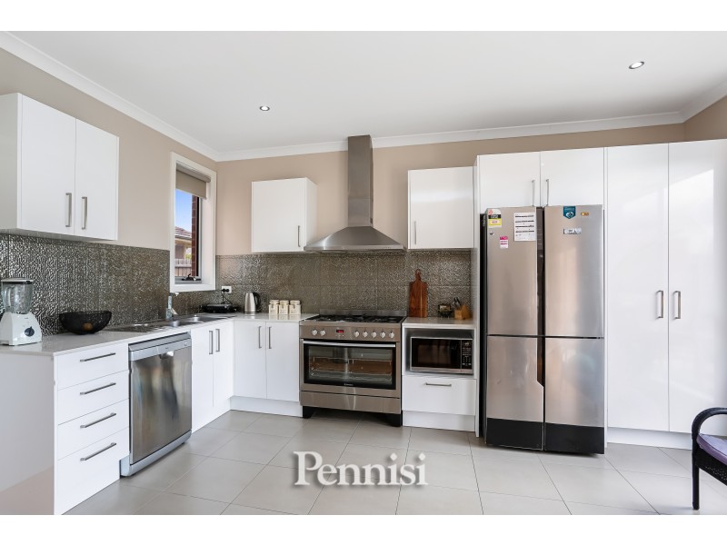 2/5 Daley Street, Glenroy VIC 3046