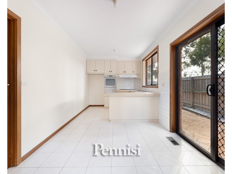 2/6 Kindale Court, Avondale Heights VIC 3034