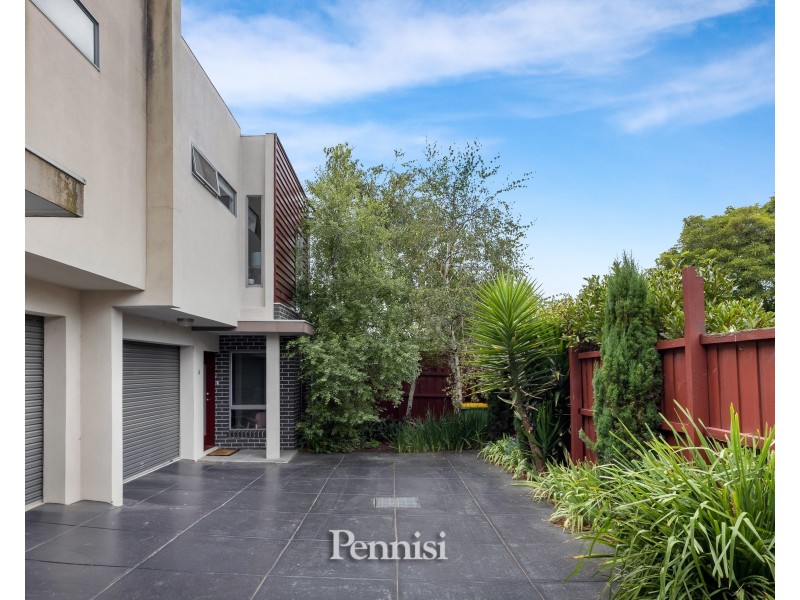 4/48 Middle Road, Maribyrnong VIC 3032