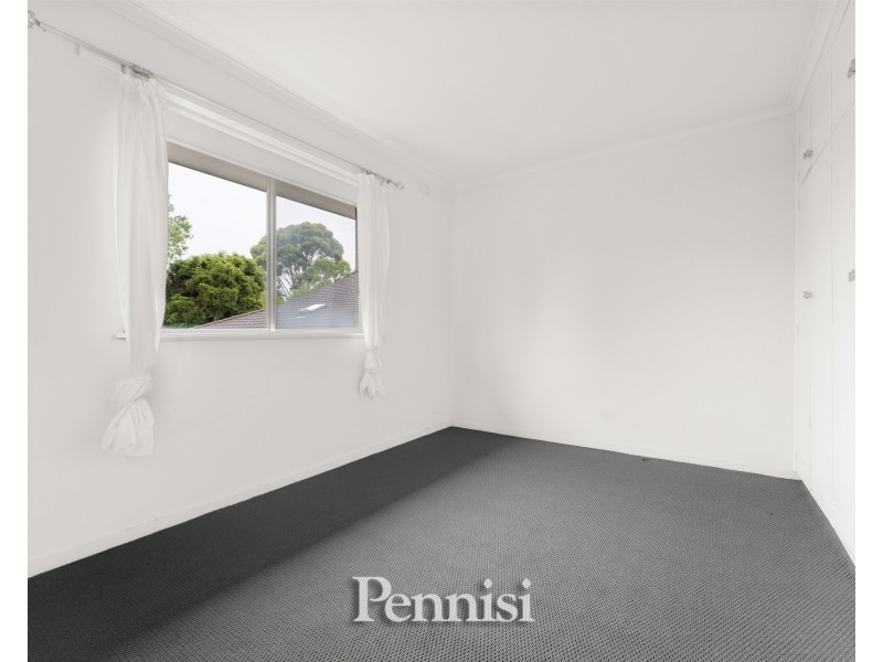 11/15 Royal Avenue, Essendon North VIC 3041