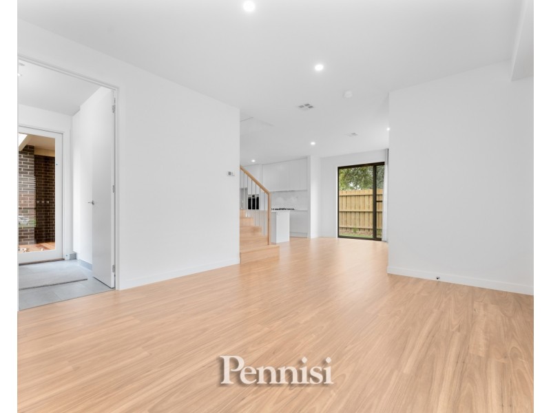 2 Cameron Road, Essendon VIC 3040