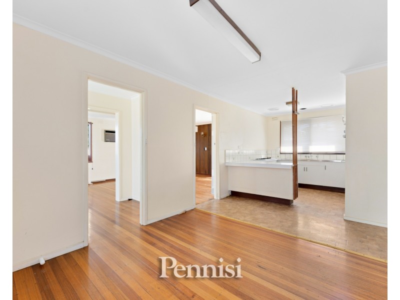 3 Elmhurst Road, Gladstone Park VIC 3043