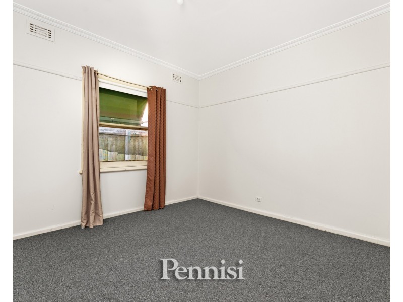 25 Melbourne Avenue, Glenroy VIC 3046