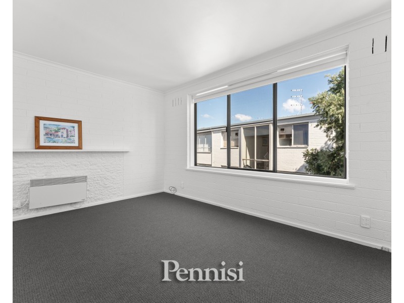 17/158 Napier Street, Essendon VIC 3040