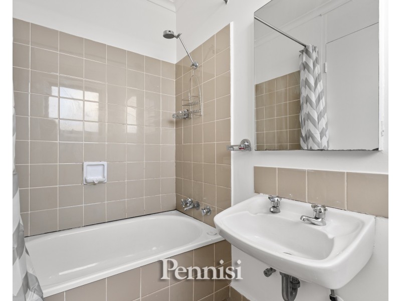 17/158 Napier Street, Essendon VIC 3040