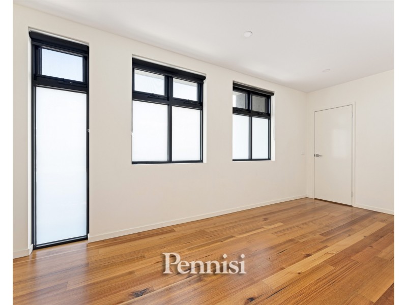 13/366 Pascoe Vale Road, Strathmore VIC 3041
