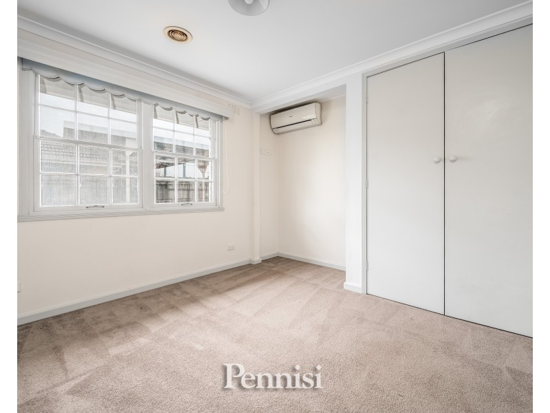 30 Quinn Grove, Keilor East VIC 3033