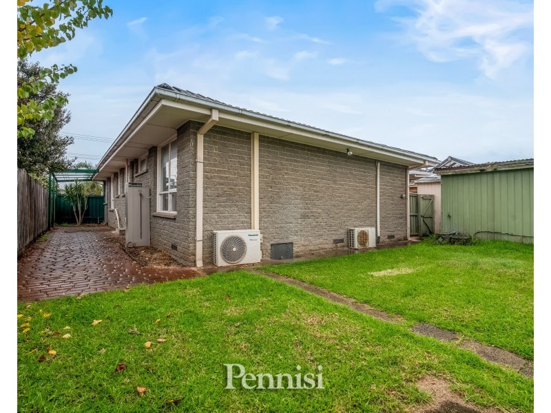 30 Quinn Grove, Keilor East VIC 3033