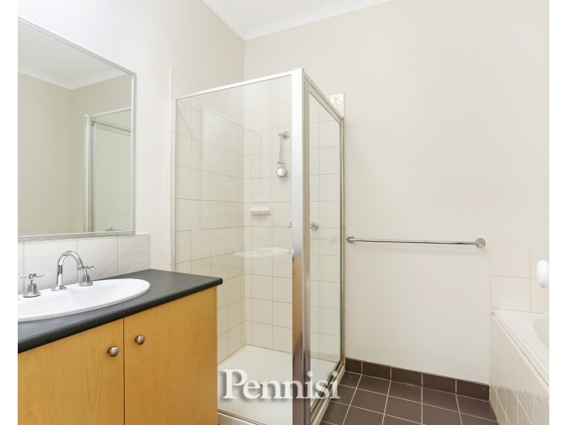 19 Balerno Circuit, Gowanbrae VIC 3043