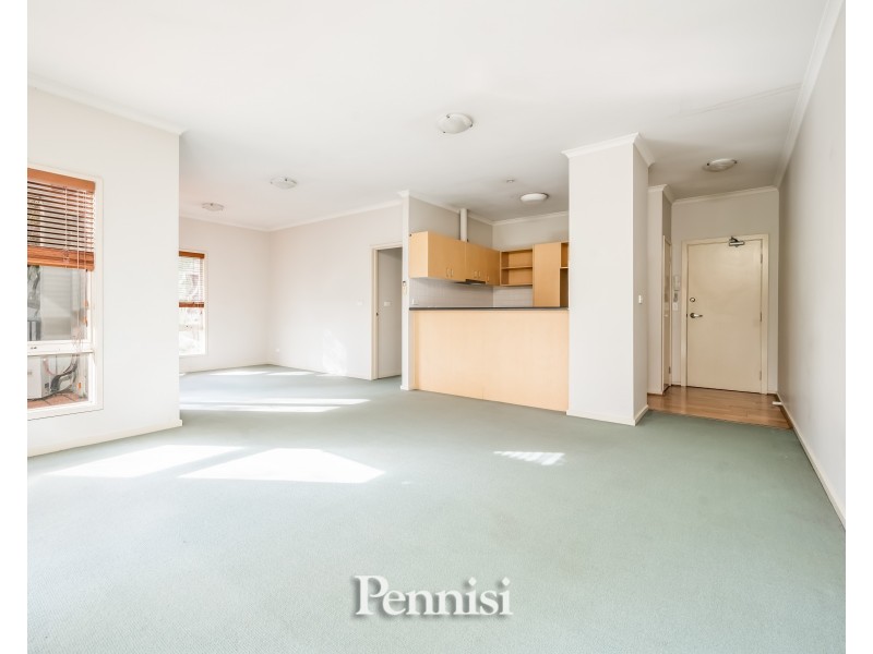 10/8-32 Howlett Street, Kensington VIC 3031
