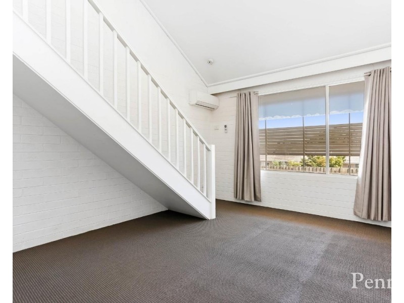 12/992 Mount Alexander Road, Essendon VIC 3040