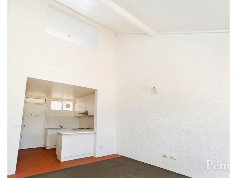 12/992 Mount Alexander Road, Essendon VIC 3040