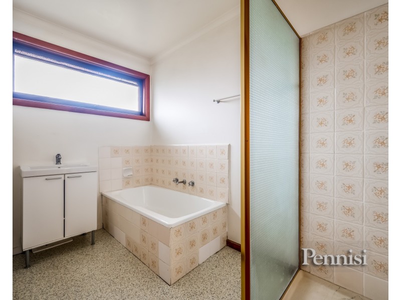 3/135 Ogilvie Street, Essendon VIC 3040
