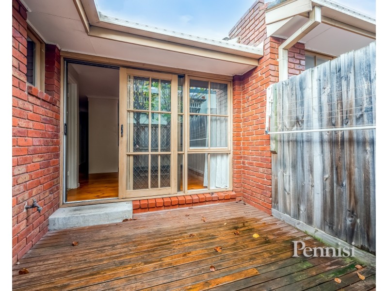 1/21 Ballater Street, Essendon VIC 3040