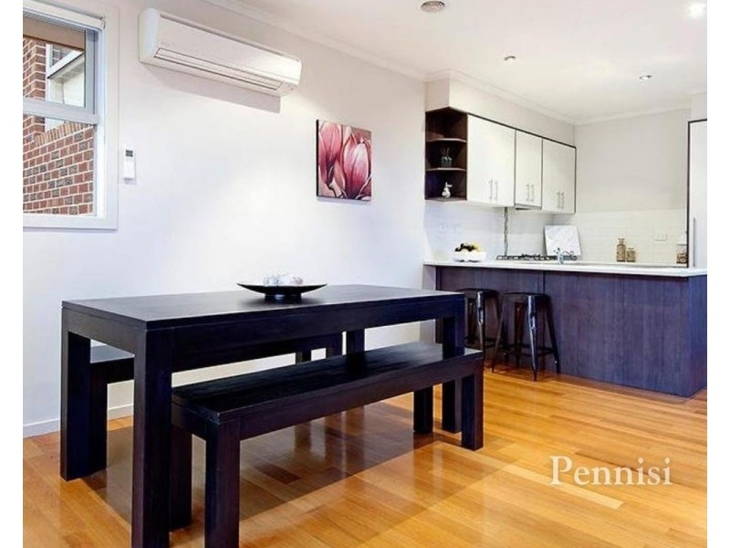 2/83 A Hotham Road, Niddrie VIC 3042