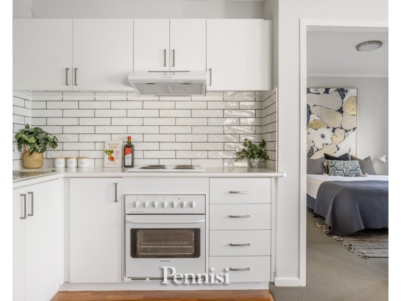 4/185 Buckley Street, Essendon VIC 3040