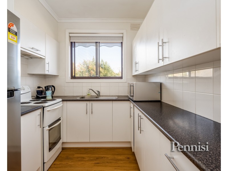 5/4 Balfe Crescent, Brunswick West VIC 3055