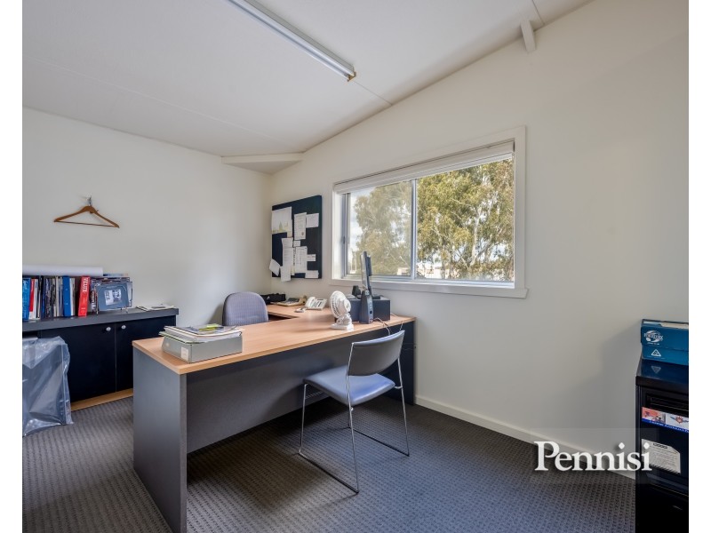 4 & 5/8-10 Tullamarine Park Road, Tullamarine VIC 3043