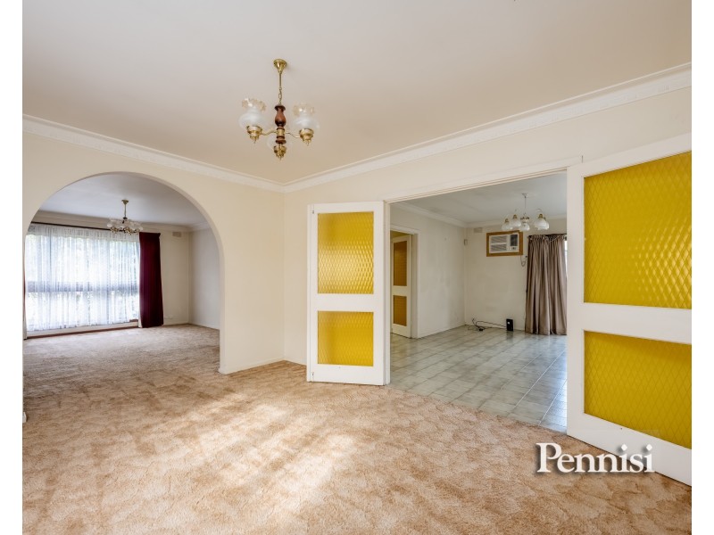 9 Raleigh Grove, Essendon North VIC 3041