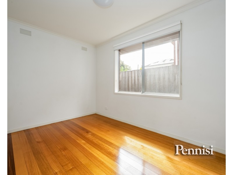 2/68 Ardmillan Road, Moonee Ponds VIC 3039